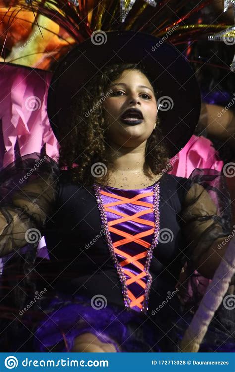 Scenes of Carnaval 2020 in Santos Editorial Stock Photo - Image of 2020 ...