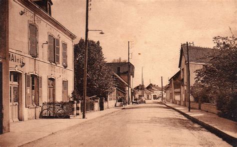 Etroussat Rue De La Mairie Carte Postale Ancienne Et Vue D Hier Et