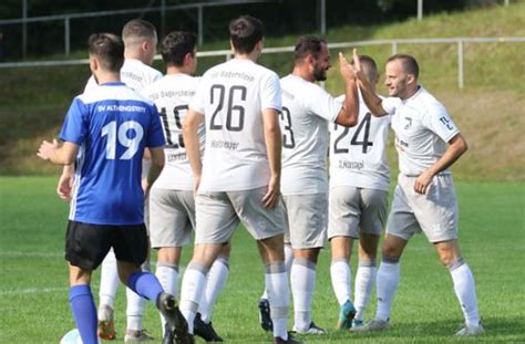 Fußball Bezirksliga Böblingen Calw Fehlstart der SpVgg Holzgerlingen