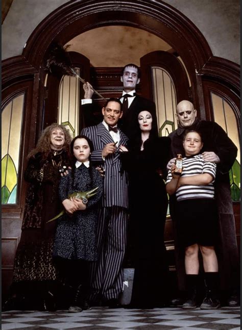 Addams family (1991) : r/OldSchoolCool