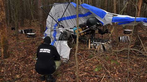 Wypadek motolotni Pilot przemycał papierosy DNews pl REGIONALNY