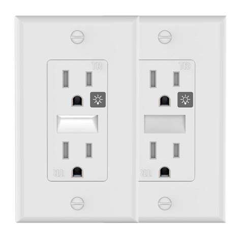 Tamper Resistant Outlet with Night Light-Easy to Install,15A 125V
