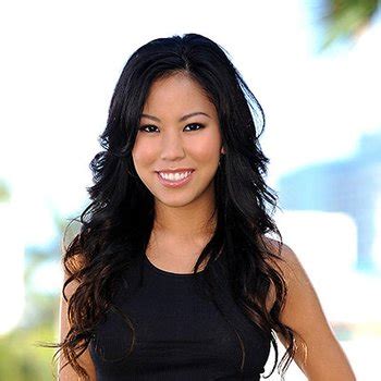 Rochelle Minami Babe Page Watch This Centerfold On FreeOnes