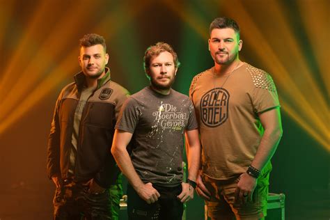 JAN JAN JAN - Two-Tone Lyf se musiekvideo is NOU... | Facebook