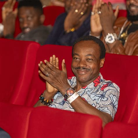 « LE FUTUR EST À NOUS, SAISON 2 » : DES ACTEURS NOUS LISENT L'AVENIR