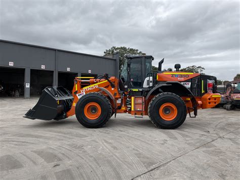 Hitachi 25 Tonne Wheel Loader - RAM Equipment