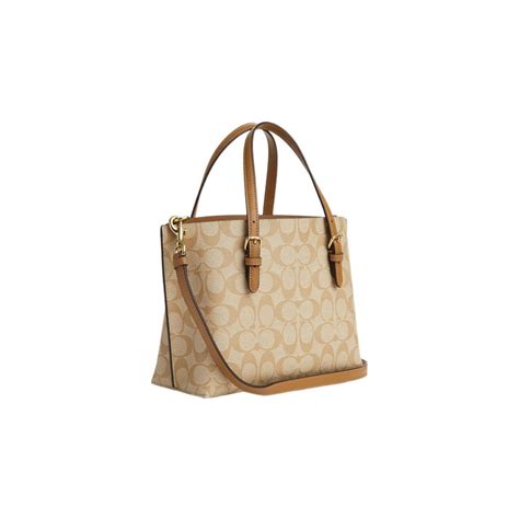 Купить оригинальные брендовые женские сумки в Москве – Furla, Guess ...