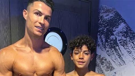 É esta a mãe de Cristianinho Jr o filho mais velho de Cristiano Ronaldo