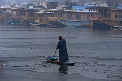 Kashmir Continues To Reel Under Sub Zero Temperatures No Respite From