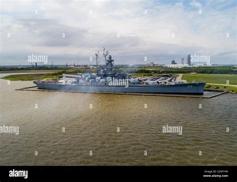 USS Alabama Battleship Stock Photo - Alamy