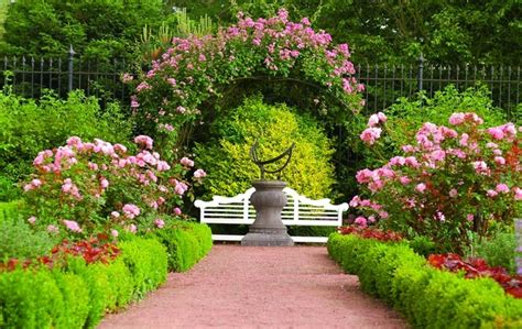 Agenda des foires aux plantes et de jardins L Éventail