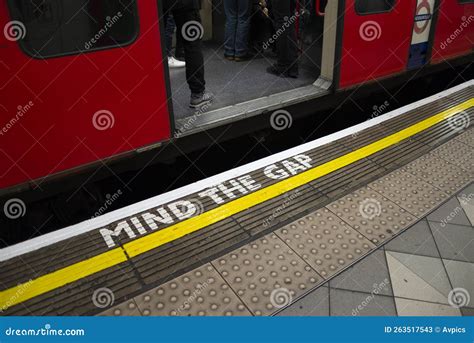 Mind The Gap Sign On The London Underground Editorial Stock Photo