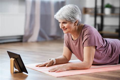 The Best Yoga Apps For Seniors