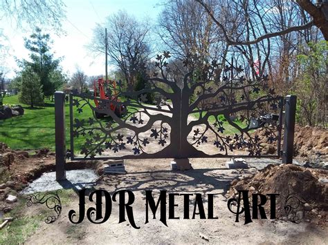 Maple Tree Driveway Gates Custom Designs By Jdr Metal Art