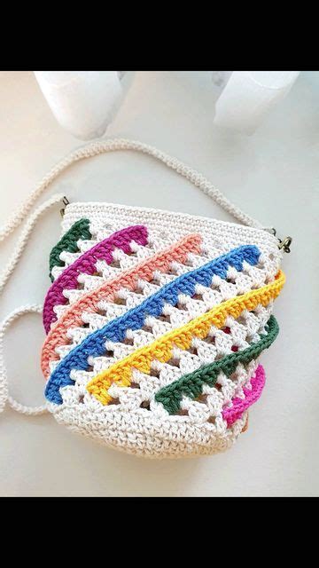 ViVi Berry Crochet On Instagram The Bag Look Good In Colorful Scrap