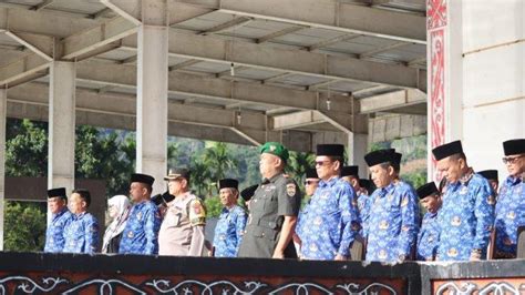 Pesan Bupati Pakpak Bharat Franc Bernhard Tumanggor Dalam Upacara Hari