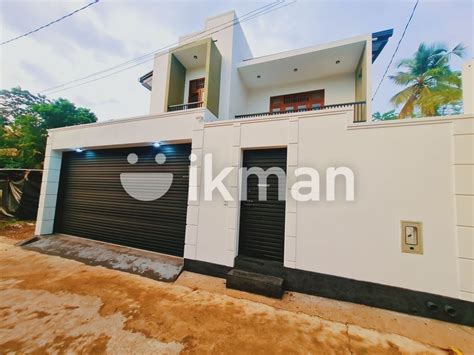 Brand New Storied House Piliyandala Madapatha Road Ikman