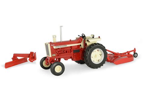 Ertl Toys International Harvester 1206 Tractor