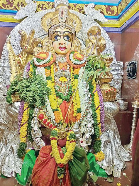 మావుళ్లమ్మ నిజరూప దర్శనం | mavullamma temple re open wednesday onwards at west godavari dist ...