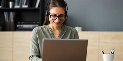 7 Proven Benefits Of Hiring Virtual Assistants