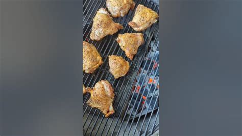 Crispy Skin Grilled Chicken Thighs On A Weber Kettle Bbq Weber Chicken Grill Meat Youtube