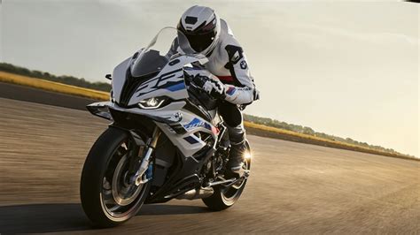 Bmw Motorrad Le A Ade Una Importante Dosis De Mejoras A Su Potente S Rr