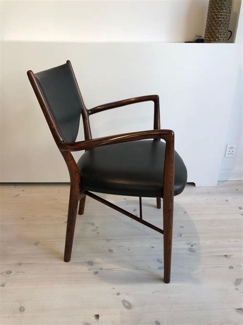 Finn Juhl Pair Of NV46 Armchairs In Brazilian Rosewood For Niels Vodder