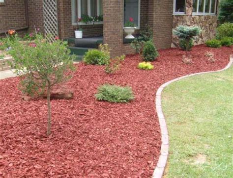 Red Mulch | Enhance Soil & Garden Aesthetics | Fast Delivery