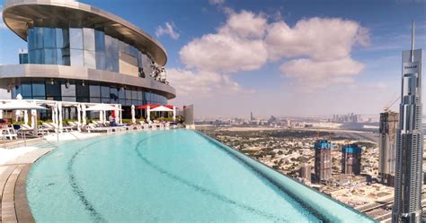 10 Most Amazing Hotel Rooftop Pools In Dubai