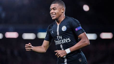 Mercato PSG Ces révélations sur le coût de l opération Mbappé pour