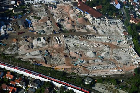 Dachau von oben Abrißarbeiten auf dem Gelände der Industrie Ruine