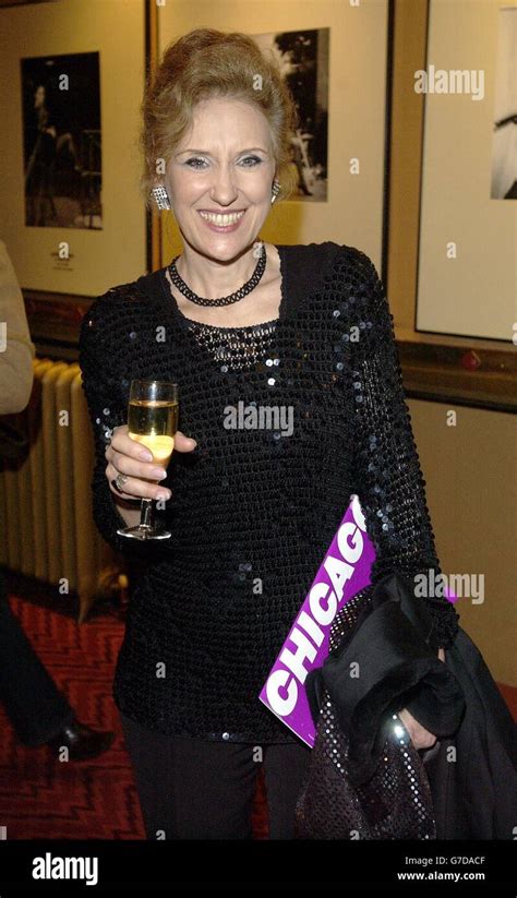 Anita Dobson Chicago Hi Res Stock Photography And Images Alamy