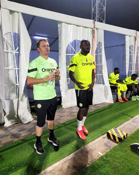 En images la première séance d entraînement des Lions Xibaaru