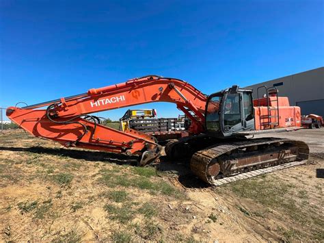 Hitachi Zx Lc Tracked Excavator For Sale Hours