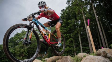 VTT XCC Mont Sainte Anne Jolanda Neff Et Filippo Colombo S Imposent