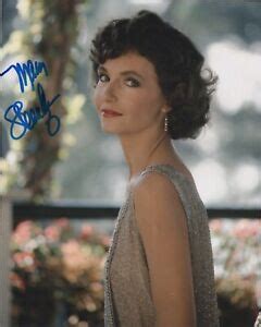 Mary Steenburgen Sexy Autographed Signed 8x10 Photo COA 2020 5 EBay