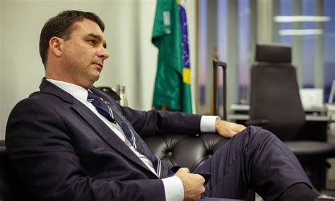 Governo E Fl Vio Bolsonaro S O Derrotados Em Cpmi Das Fake News