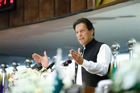 We Have Let People Of Palestine And Kashmir Down Pm Imran Khan