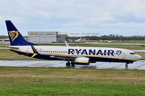 EI DWG Boeing 737 8AS At Stansted Ryanair Richard E Flagg Flickr