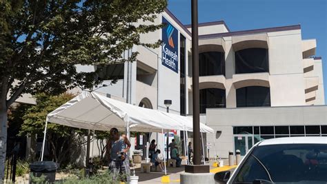 Kaweah Health reaches capacity as Visalia hospital begins COVID-19 triage