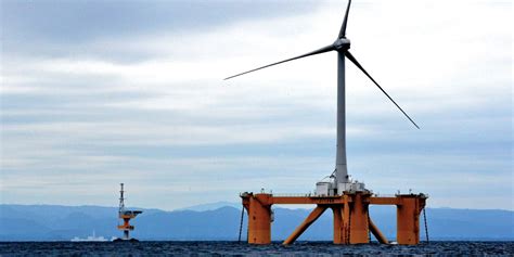 Pioneering Fukushima Forward Floating Wind Array Turbines Brought In To