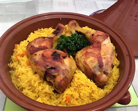 Recette de POULET ET SON RIZ SAFRANÉ