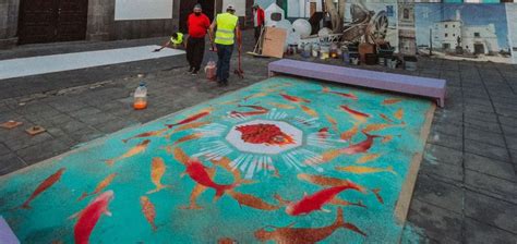 Arrecife Confecciona Alfombras De Sal Para Recordar El Corpus Christi