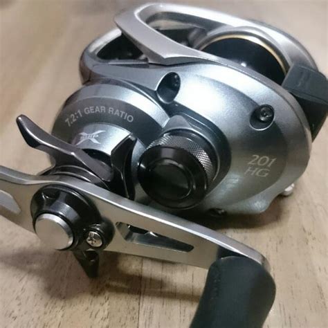 Le Moulinet Shimano Curado I