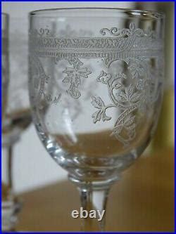 Anciens Verres A Aperitif Cristal De St Louis Gravure Modele Metz Ht