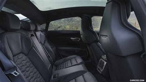 Audi e-tron GT (UK-Spec) | 2022MY | Interior, Rear Seats