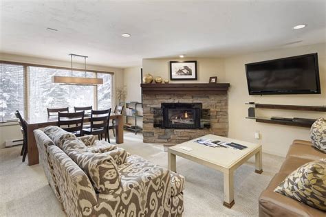 Snowmass Village Vacation Rental Steps From Skiing On Snowmass Gas