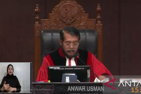 Mk Tolak Gugatan Uu Terkait Masa Jabatan Presiden Dan Wakil Presiden