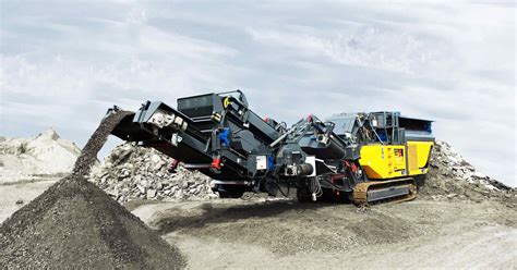 Rm 90go Compact Impact Crusher Up To 220 Tph Rubble Master