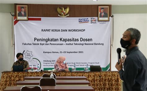 Peningkatan Kapasitas Dosen Ftsp Itenas Bandung H Arsip Foto Kegiatan